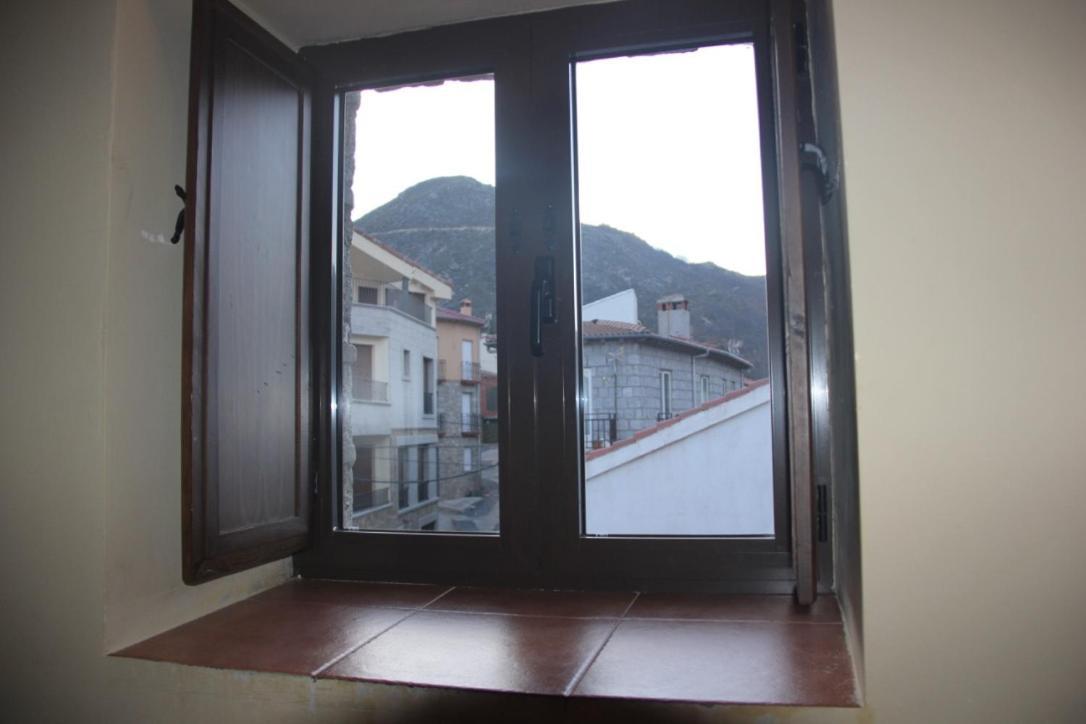 Casa Rural La Cancha I Navalacruz Esterno foto